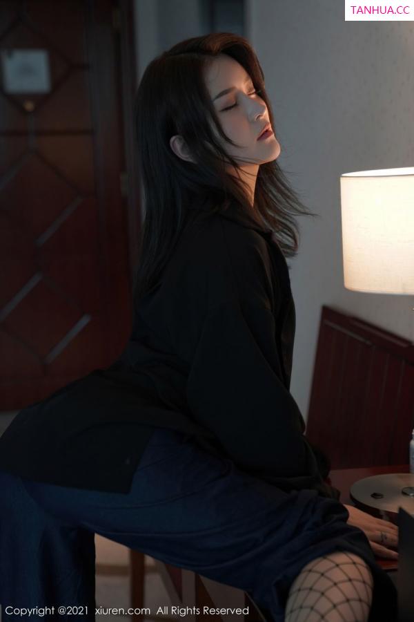 崔灿  [XiuRen]高清写真图 2021.05.07 VOL.3376 璀灿第16张图片